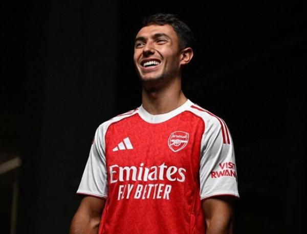 Bắt đầu nỗ lực! Zubimendi là thông báo chính thức thứ hai của Arsenal