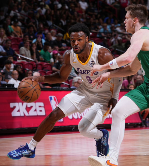 Brownie 18+5 Lakers thua Celtics: Kneckett thực hiện 3 trong số 12 phát và Bazley còn lại trên xe lă